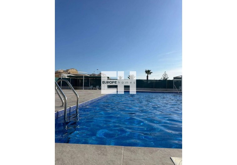 Segunda mano - town house - Torrevieja - La Siesta - El Salado - Torreta