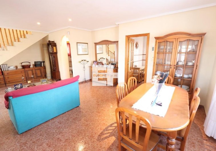 Revente - villa - Torrevieja - Costa Blanca