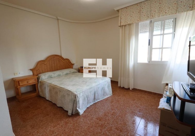 Revente - villa - Torrevieja - Costa Blanca