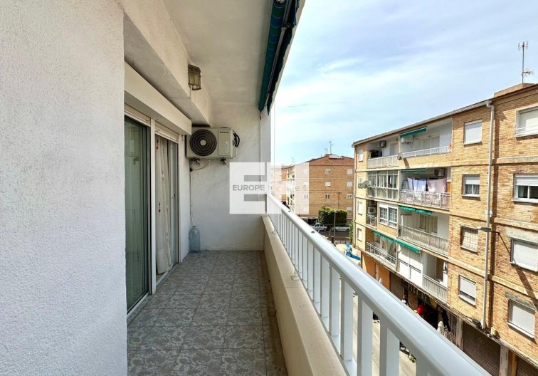 Wiederverkauf - Wohnung - Torrevieja - Estacion De Autobuses