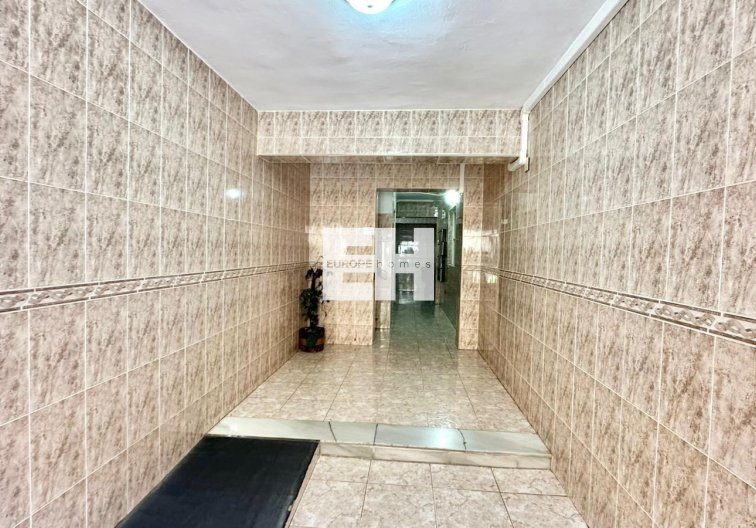Wiederverkauf - Wohnung - Torrevieja - Estacion De Autobuses