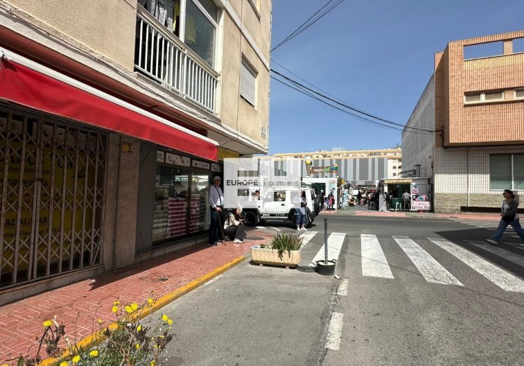 Wiederverkauf - Wohnung - Torrevieja - Estacion De Autobuses