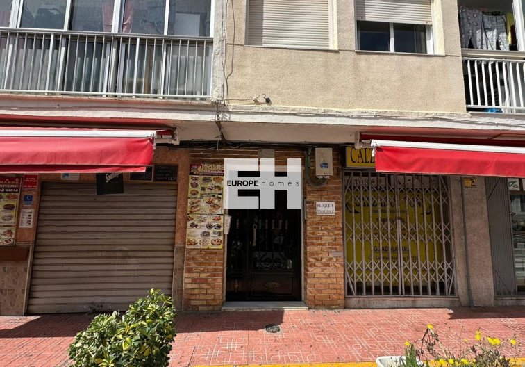 Wiederverkauf - Wohnung - Torrevieja - Estacion De Autobuses