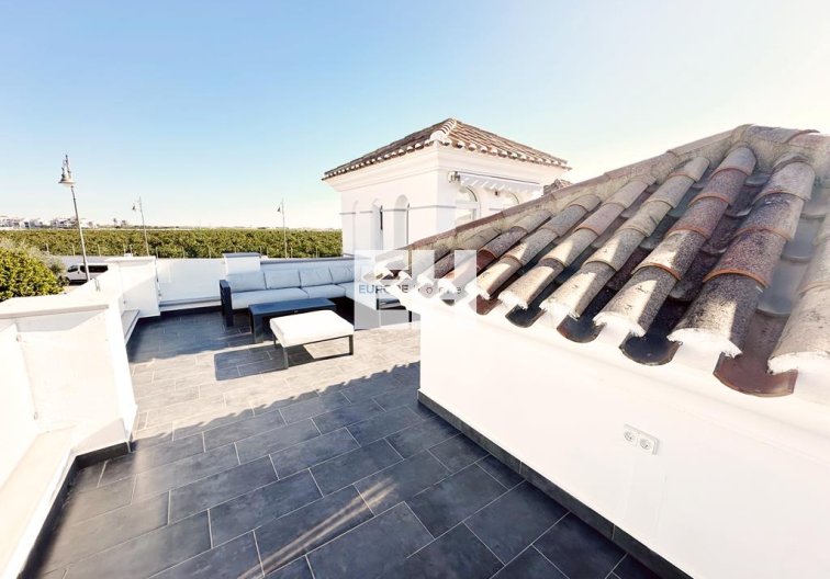 Segunda mano - villa - La Torre Golf Resort - Inland