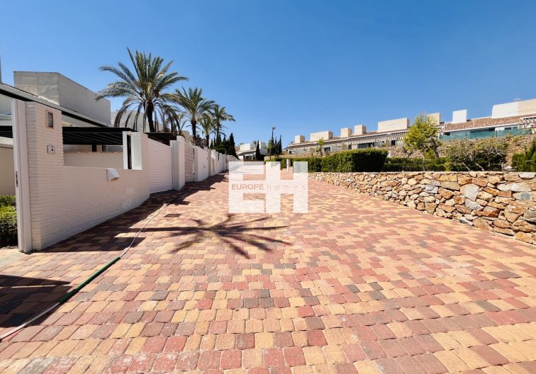 Resale - town house - Sucina - Inland