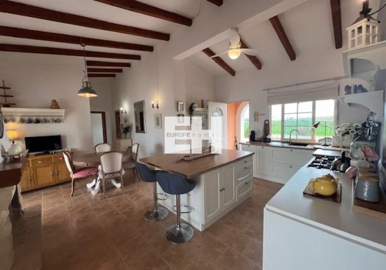 Herverkoop - Finca - Dolores - Comunidad Valenciana