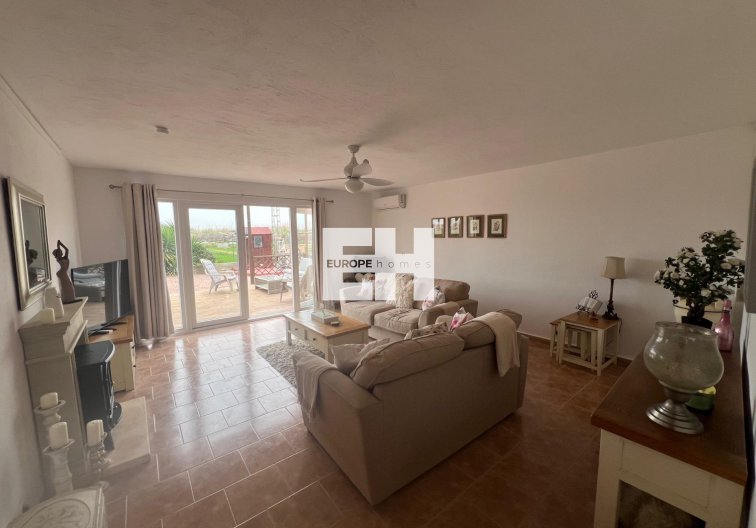 Herverkoop - Finca - Dolores - Comunidad Valenciana