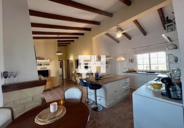 Herverkoop - Finca - Dolores - Comunidad Valenciana