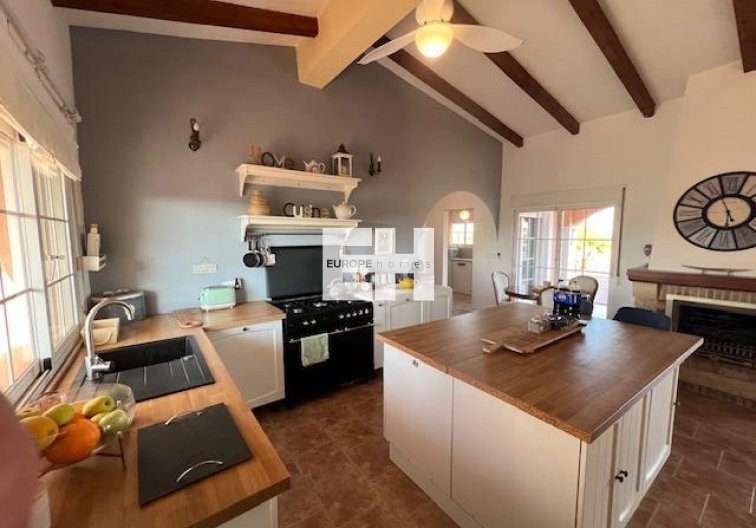 Herverkoop - Finca - Dolores - Comunidad Valenciana