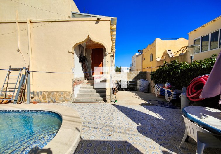 Resale - town house - San Miguel de Salinas - Inland