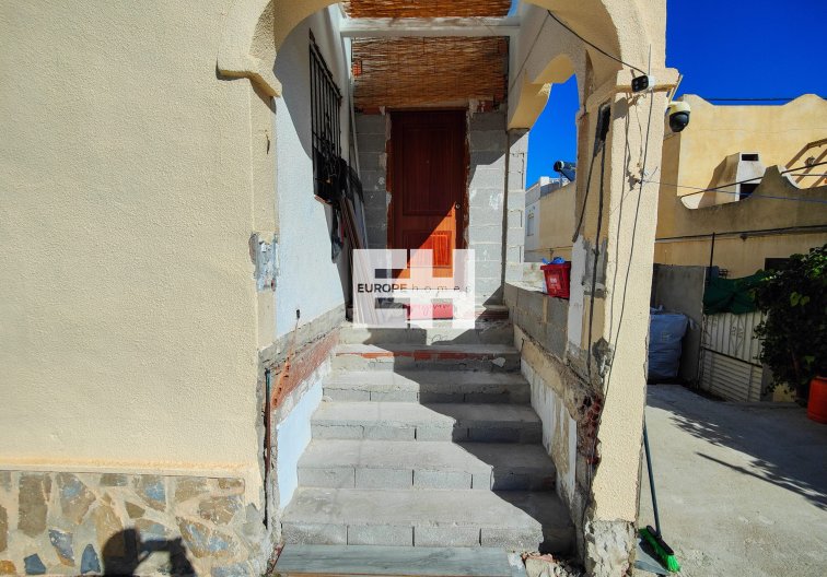 Resale - town house - San Miguel de Salinas - Inland