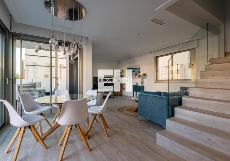 Revente - villa - Orihuela Costa - Costa Blanca