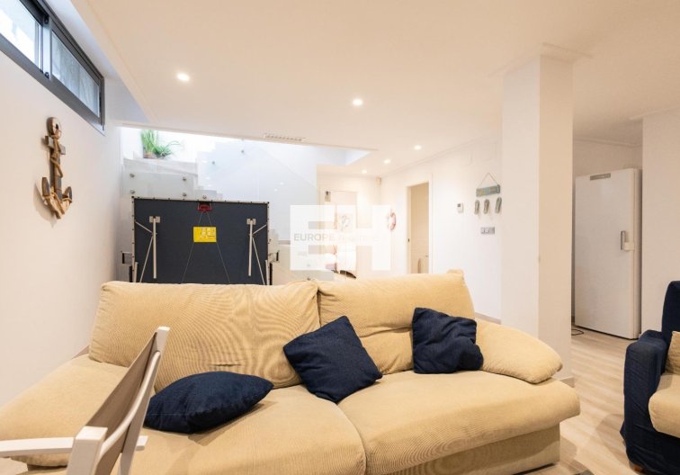 Revente - villa - Orihuela Costa - Costa Blanca