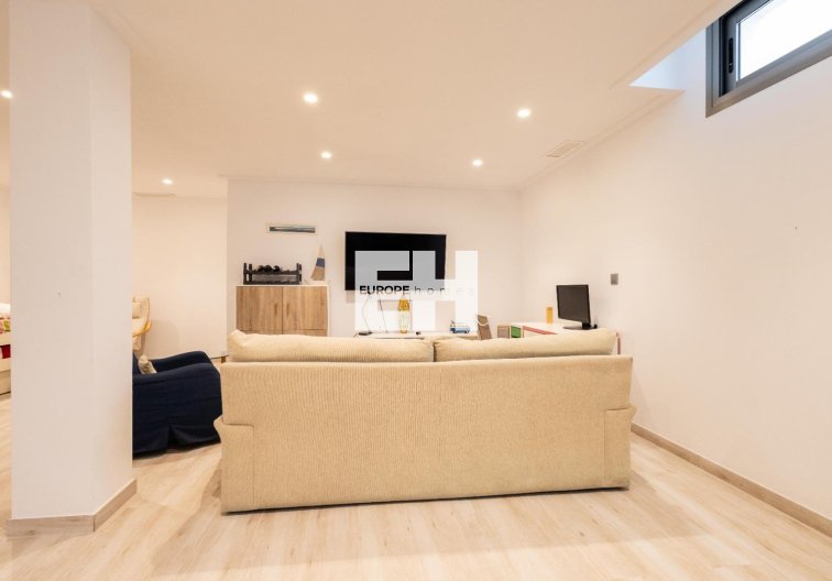 Revente - villa - Orihuela Costa - Costa Blanca