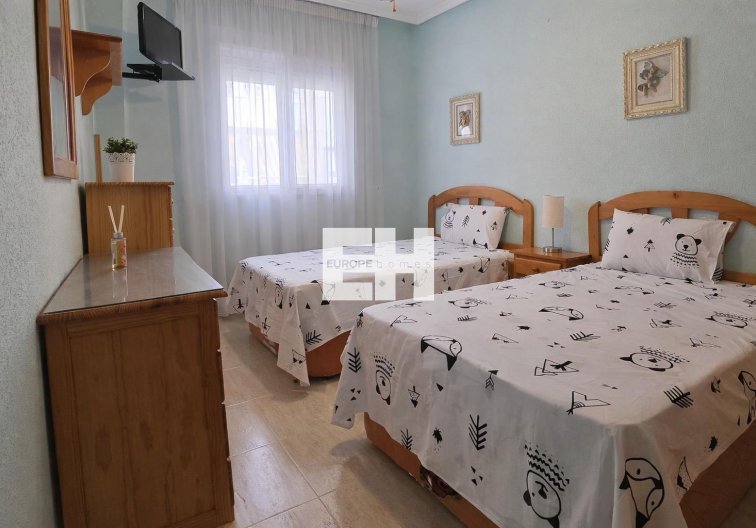 Resale - Apartment - Torrevieja - Habaneras