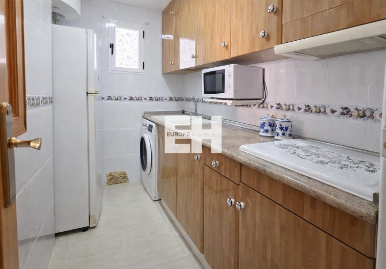 Resale - Apartment - Torrevieja - Habaneras