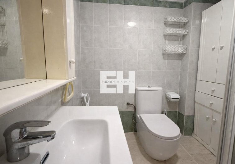 Resale - Apartment - Torrevieja - Habaneras