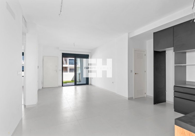 Resale - Apartment - San Miguel de Salinas - Inland