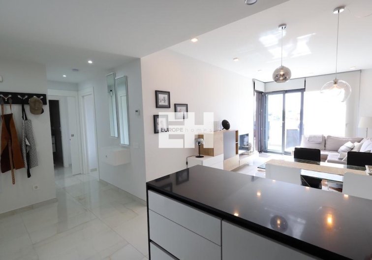 Resale - Apartment - Orihuela Costa - Costa Blanca