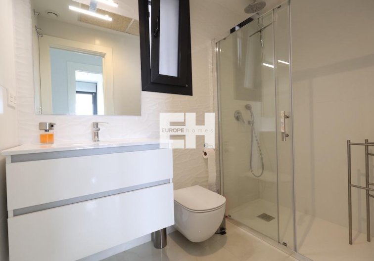 Resale - Apartment - Orihuela Costa - Costa Blanca
