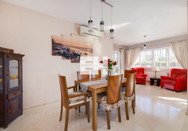 Segunda mano - villa - Orihuela Costa - Costa Blanca