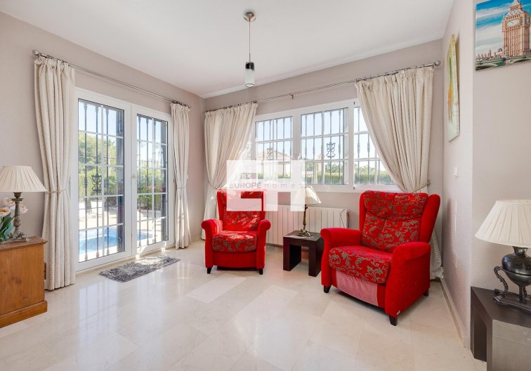 Segunda mano - villa - Orihuela Costa - Costa Blanca