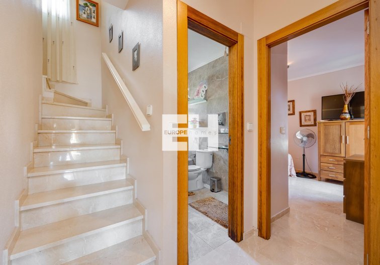 Segunda mano - villa - Orihuela Costa - Costa Blanca