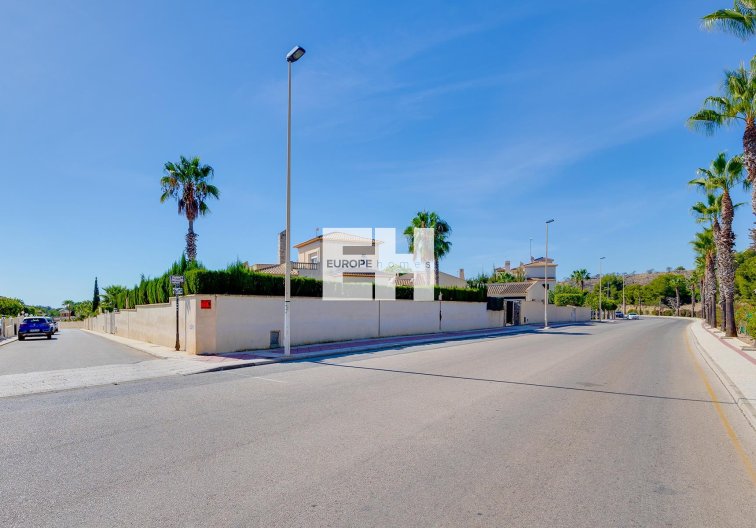 Segunda mano - villa - Orihuela Costa - Costa Blanca