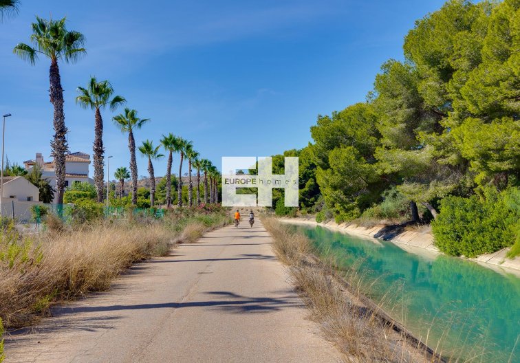 Segunda mano - villa - Orihuela Costa - Costa Blanca