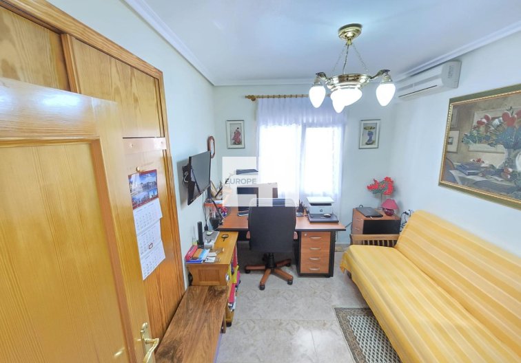 Herverkoop - villa - Orihuela Costa - Playa Flamenca