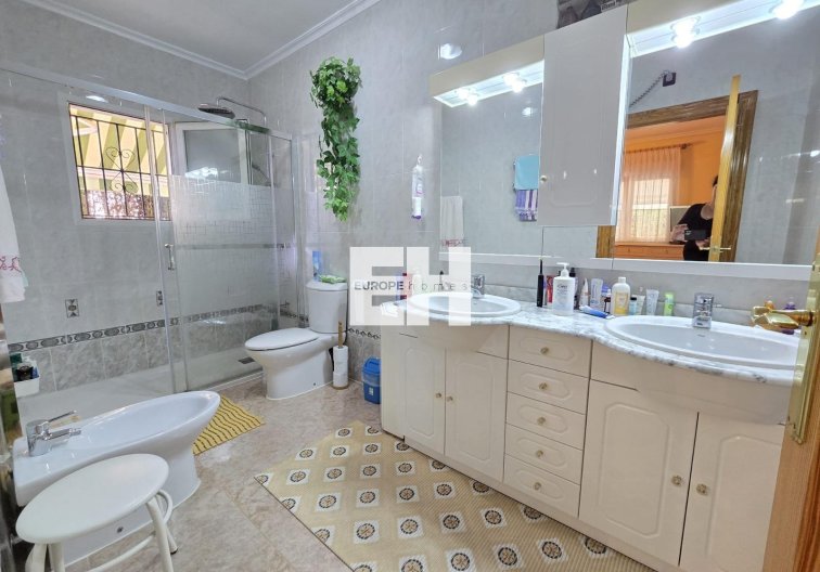 Herverkoop - villa - Orihuela Costa - Playa Flamenca
