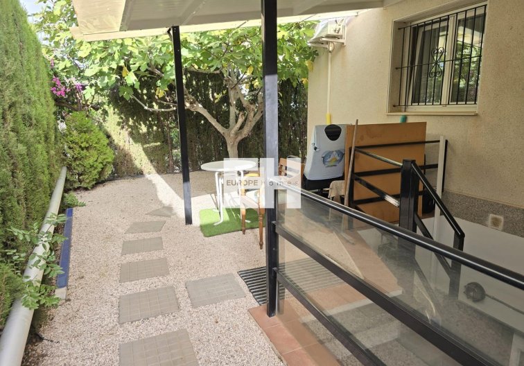 Herverkoop - villa - Orihuela Costa - Playa Flamenca
