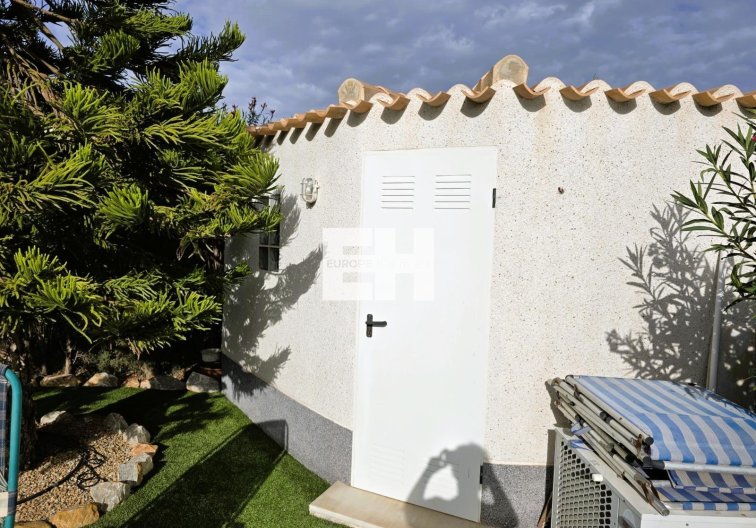 Herverkoop - villa - Orihuela Costa - Playa Flamenca