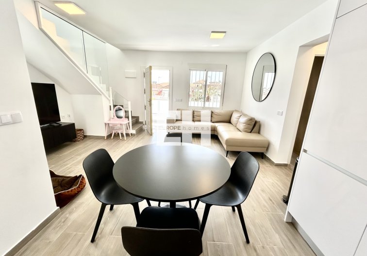 Revente - villa - Villamartin - Costa Blanca