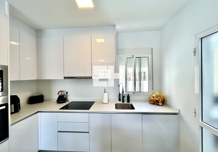 Revente - villa - Villamartin - Costa Blanca
