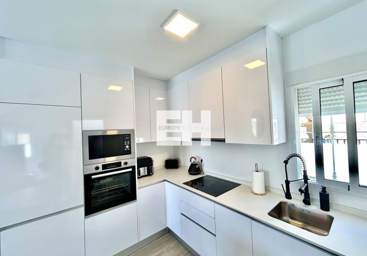 Revente - villa - Villamartin - Costa Blanca