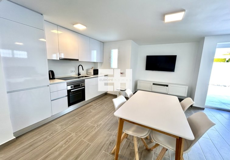 Revente - villa - Villamartin - Costa Blanca