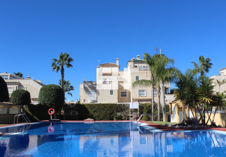 Wiederverkauf - villa - Villamartin - Costa Blanca