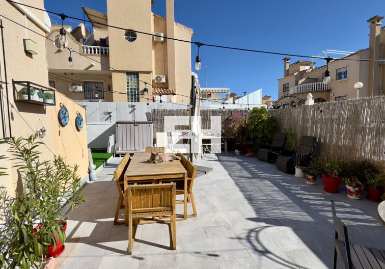 Revente - villa - Orihuela Costa - Costa Blanca