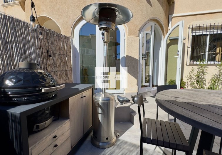 Revente - villa - Orihuela Costa - Costa Blanca