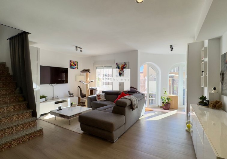 Revente - villa - Orihuela Costa - Costa Blanca