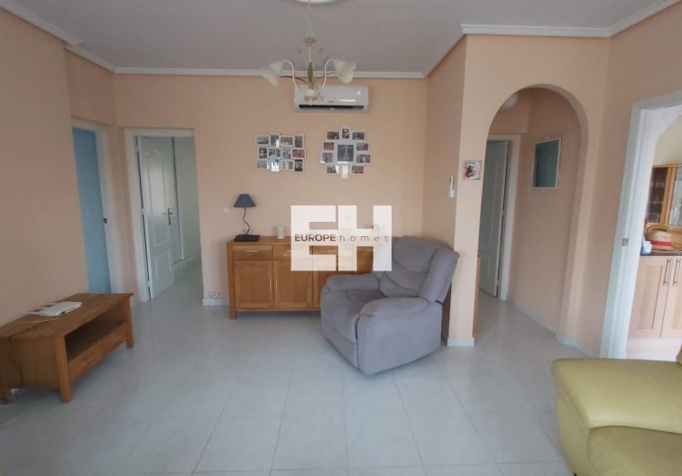 Segunda mano - villa - Benimar - Costa Blanca