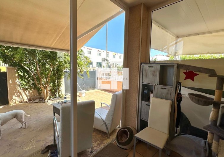 Resale - villa - Orihuela Costa - La Regia