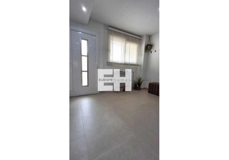 Wiederverkauf - Wohnung - Torrevieja - Acequion
