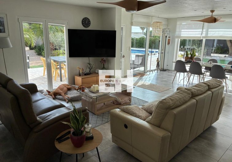 Wiederverkauf - villa - Crevillent - Costa Blanca