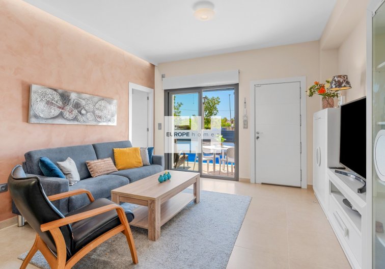 Segunda mano - town house - Formentera del Segura - Costa Blanca