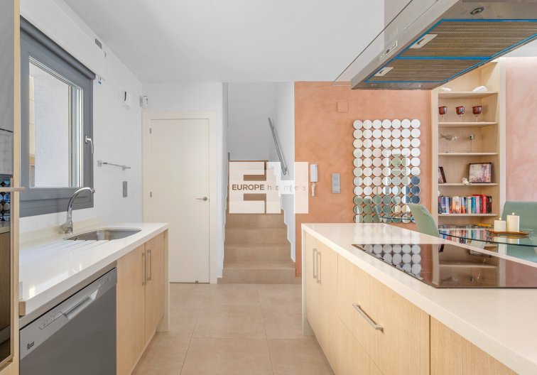 Segunda mano - town house - Formentera del Segura - Costa Blanca