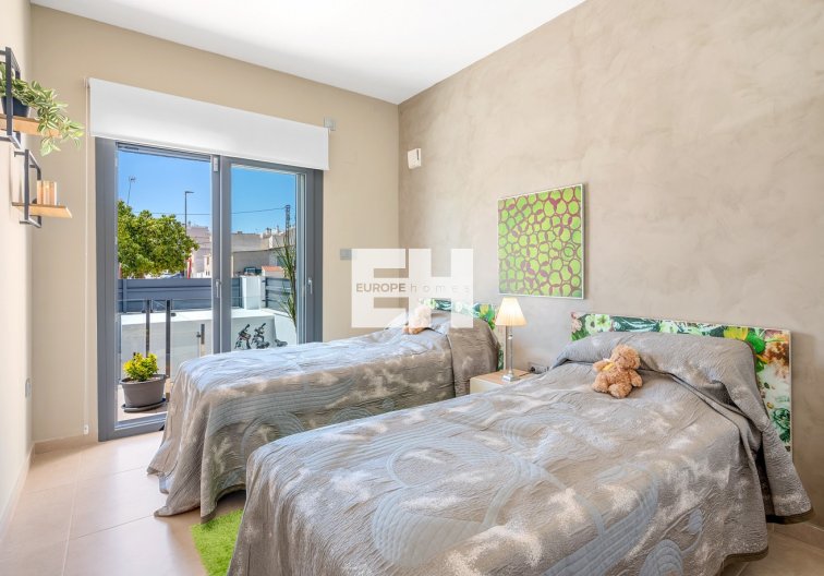 Segunda mano - town house - Formentera del Segura - Costa Blanca