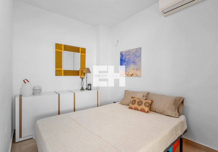 Segunda mano - town house - Formentera del Segura - Costa Blanca