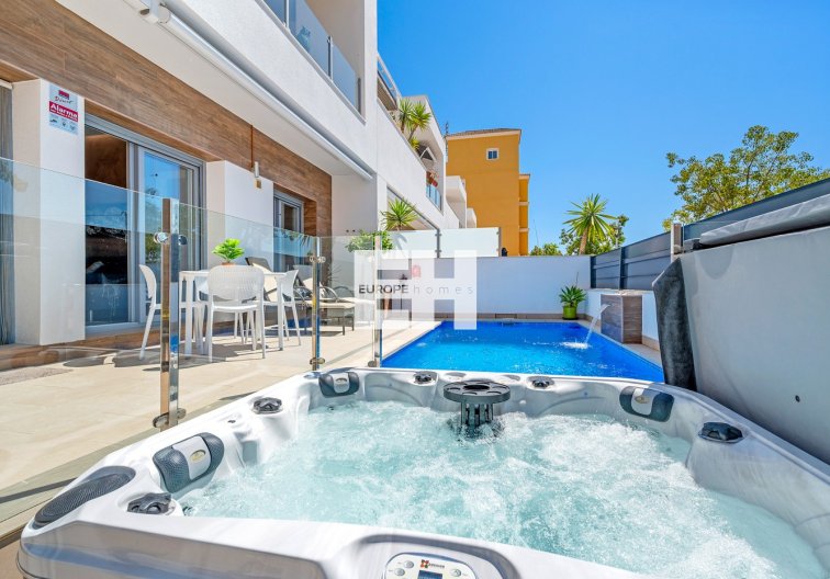 Segunda mano - town house - Formentera del Segura - Costa Blanca
